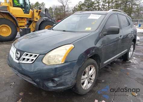 2013 Nissan Rogue Sv z USA, uszkodzony, nr VIN JN8AS5MT5DW515664